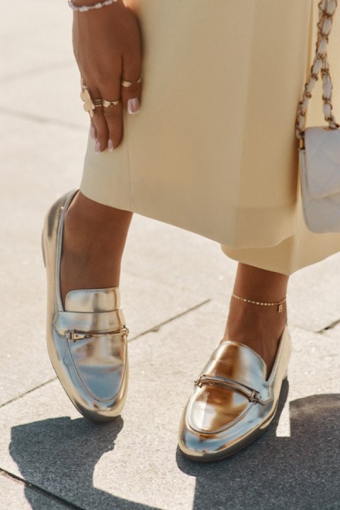 Mokasyny Model Maciejka K6809-25 Gold - Step in style
