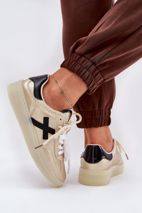 Buty Sportowe Model Zelevelis C2051-4 Gold - Step in style
