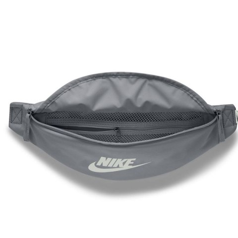 Saszetka, nerka Nike Heritage Waistpack DB0490-084