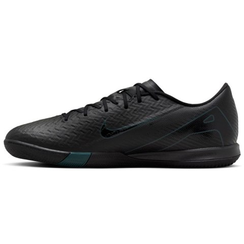 Buty piłkarskie Nike Zoom Mercurial Vapor 16 Academy IC M FQ8434-002