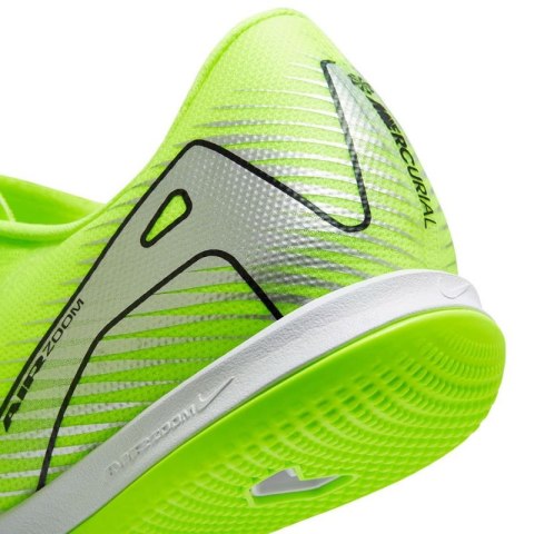 Buty piłkarskie Nike Zoom Mercurial Vapor 16 Academy IC M FQ8434-700