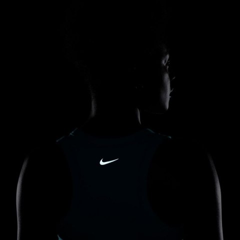 Koszulka Nike Dri-Fit One Fitted Crop W FN2806 345