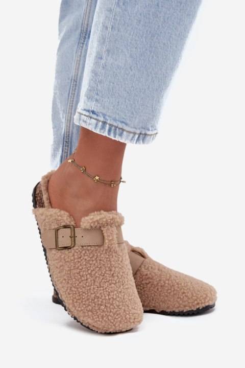 Kapcie Model Lorivine L2871 Beige - Step in style