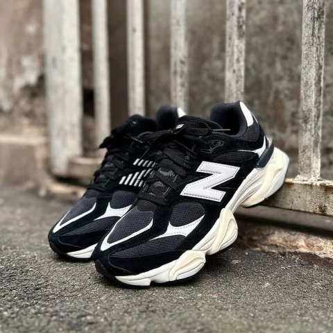 New Balance 9060-U9060AAA, Czarny