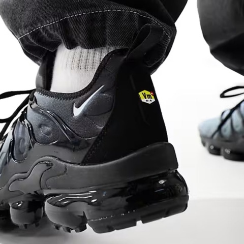Nike Air VaporMax Plus -924453-004, Czarny