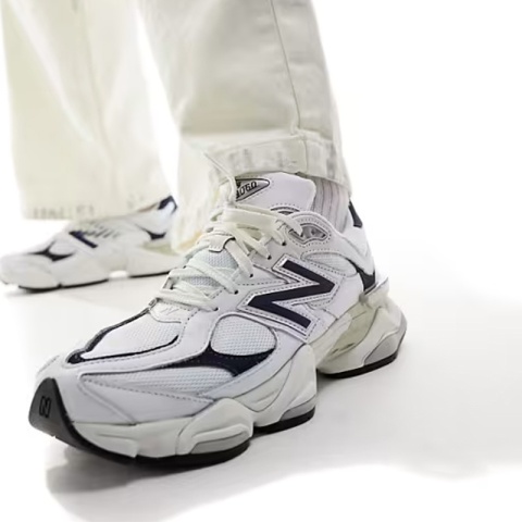 New Balance 9060 - U9060VNB, Biały