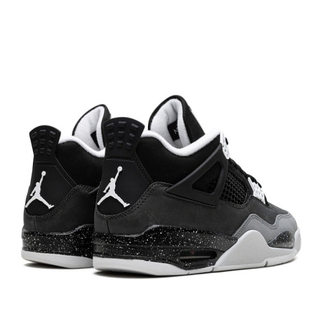 Air Jordan 4 Retro „Fear”