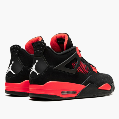 Air Jordan 4 Retro „Red Thunder”