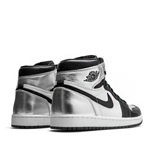 Air Jordan 1 Retro High OG "Silver Toe"